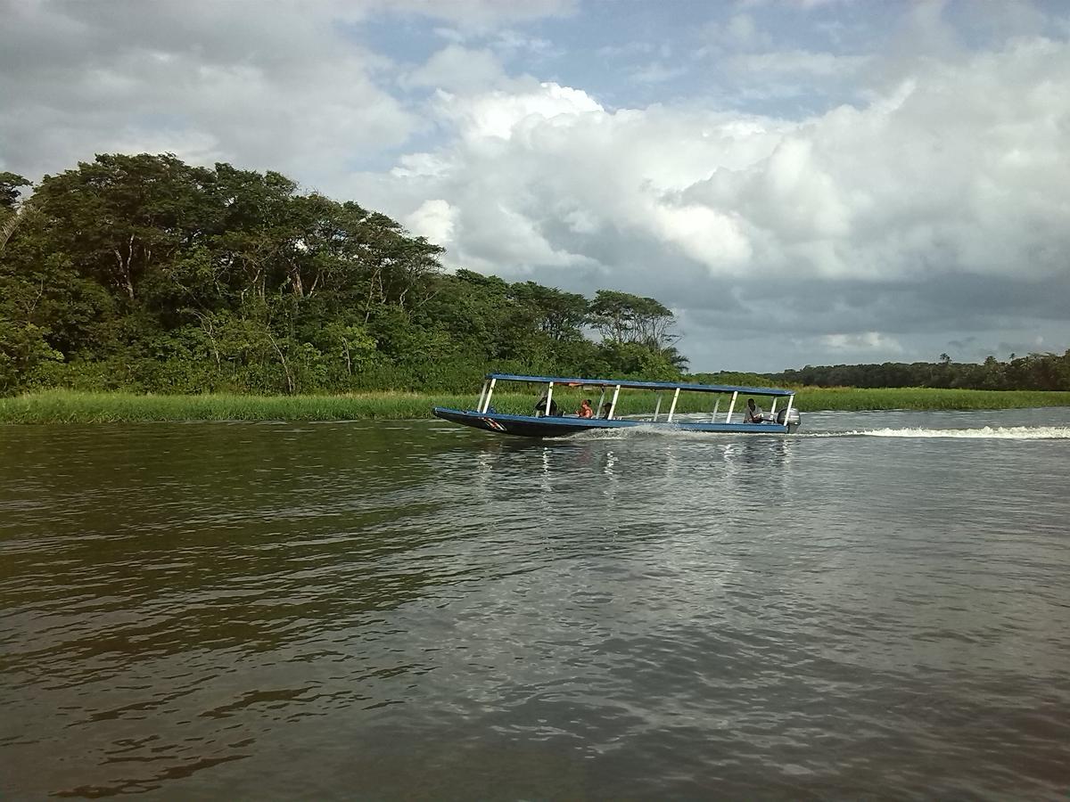 Hotel Vista Al Tortuguero Cariari  외부 사진