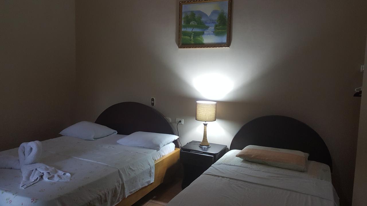 Hotel Vista Al Tortuguero Cariari  외부 사진